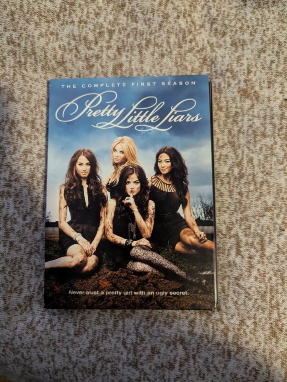 Pretty Little Liars All Season DVDs